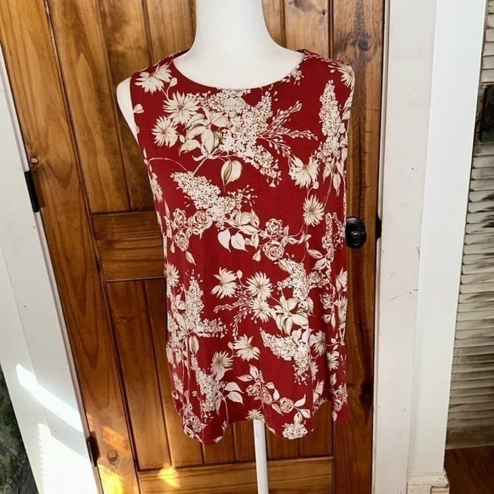 J. Jill red floral tank top size Petite L